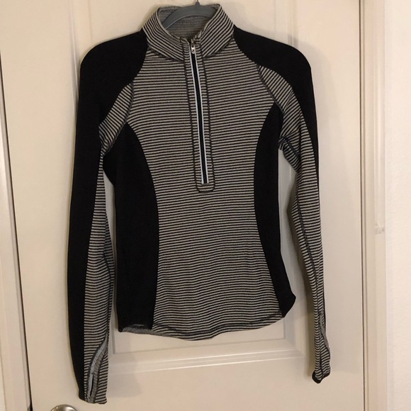 Lululemon Run U-Turn Pullover Reflective Classic Stripe Long Sleeves Top - Picture 8 of 15